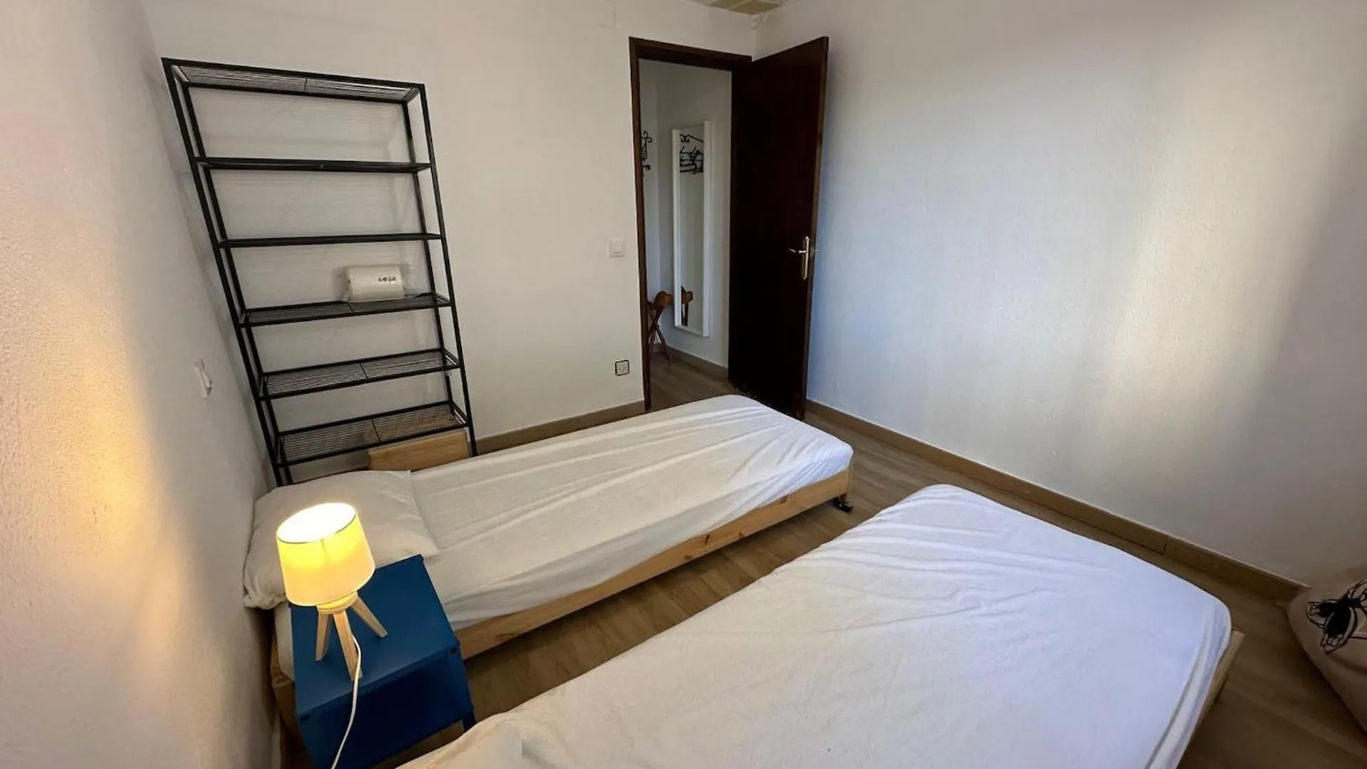 فيلا Casa Cerca De La Playa Con Piscina Comunitaria Av-51 روساس 0*,  إسبانيا