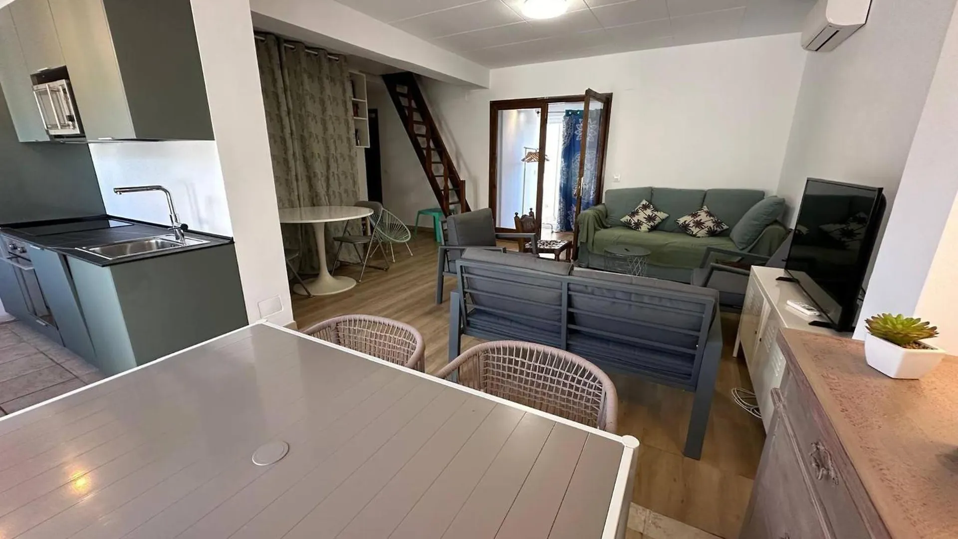 فيلا Casa Cerca De La Playa Con Piscina Comunitaria Av-51 روساس 0*,